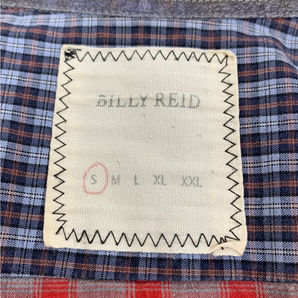 BILLY REID gray red plaid long sleeve button down shirt - Small - Picture 7 of 9